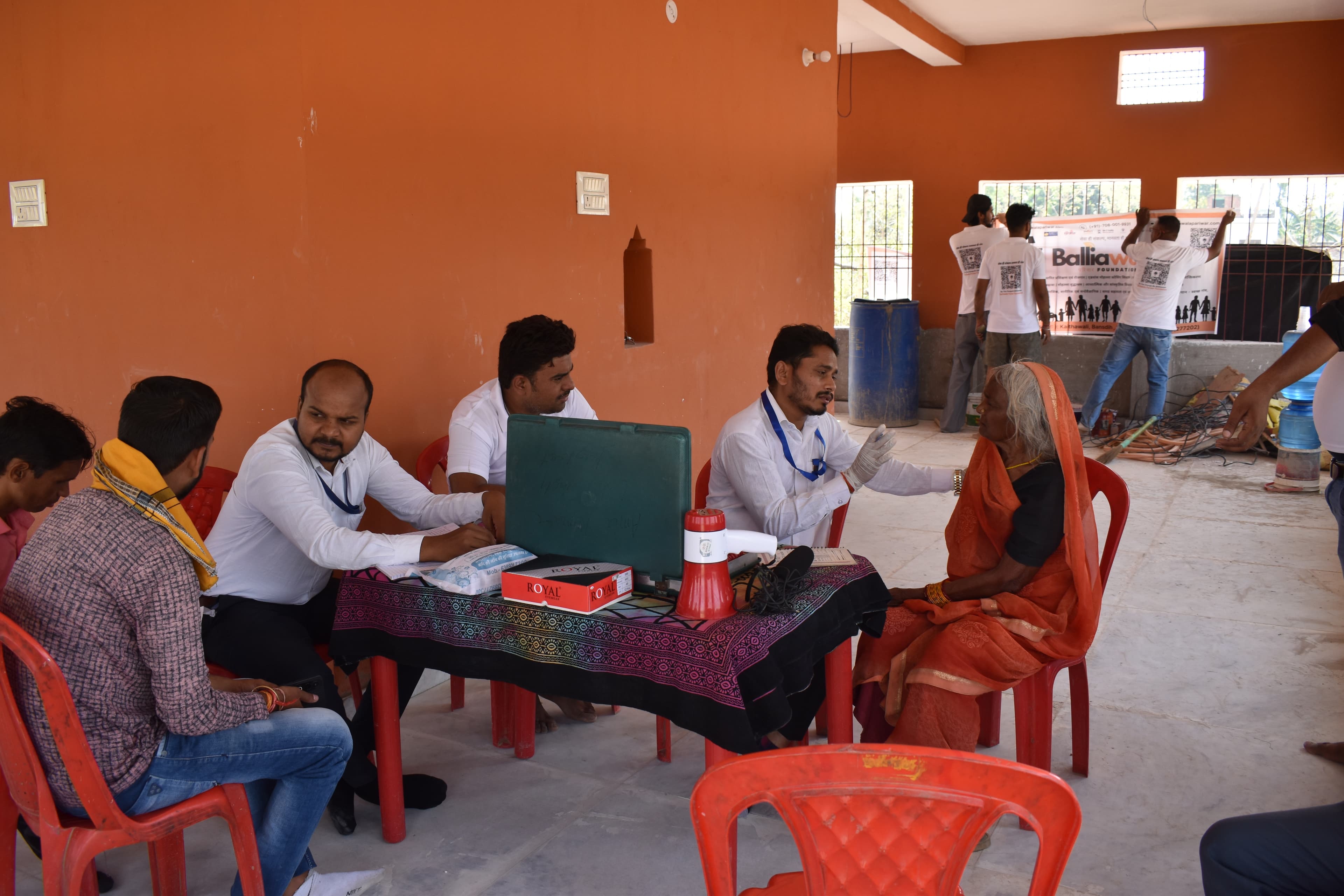 Doctors evaluating diagnostic reports